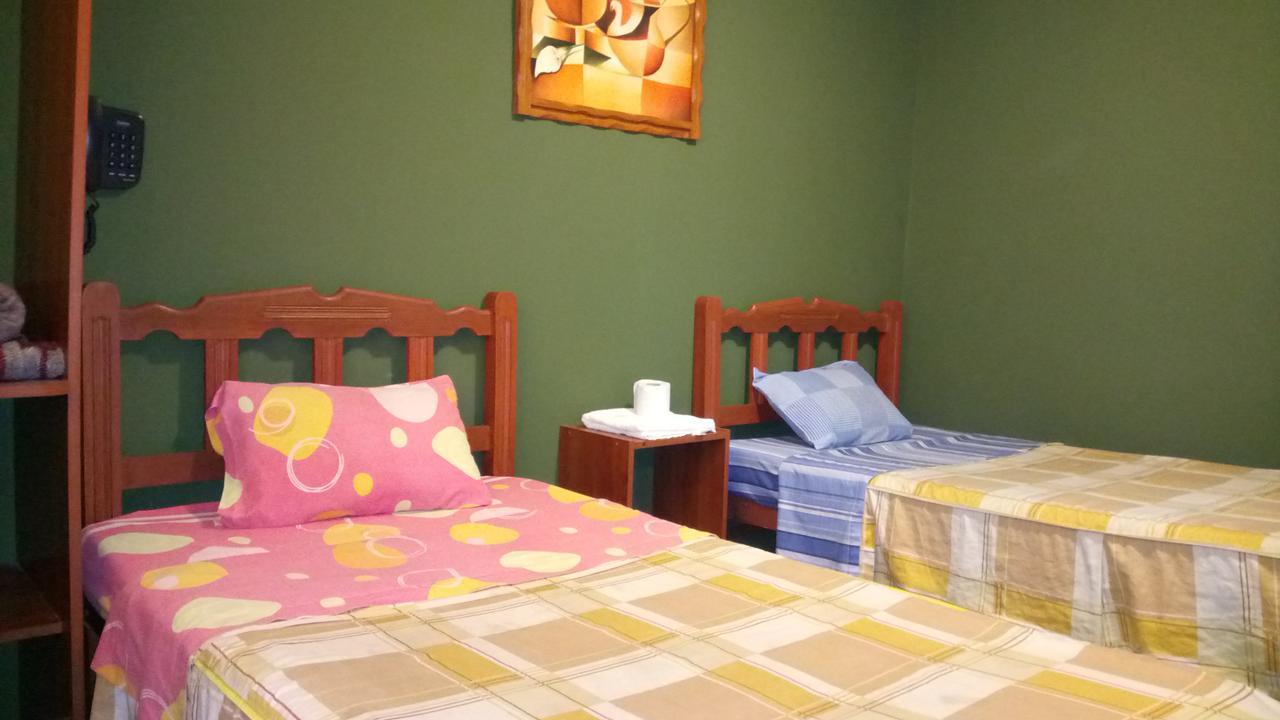 Hostal Residencial Mochica Lima Ngoại thất bức ảnh