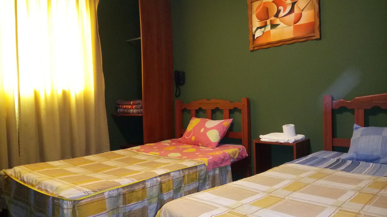 Hostal Residencial Mochica Lima Ngoại thất bức ảnh